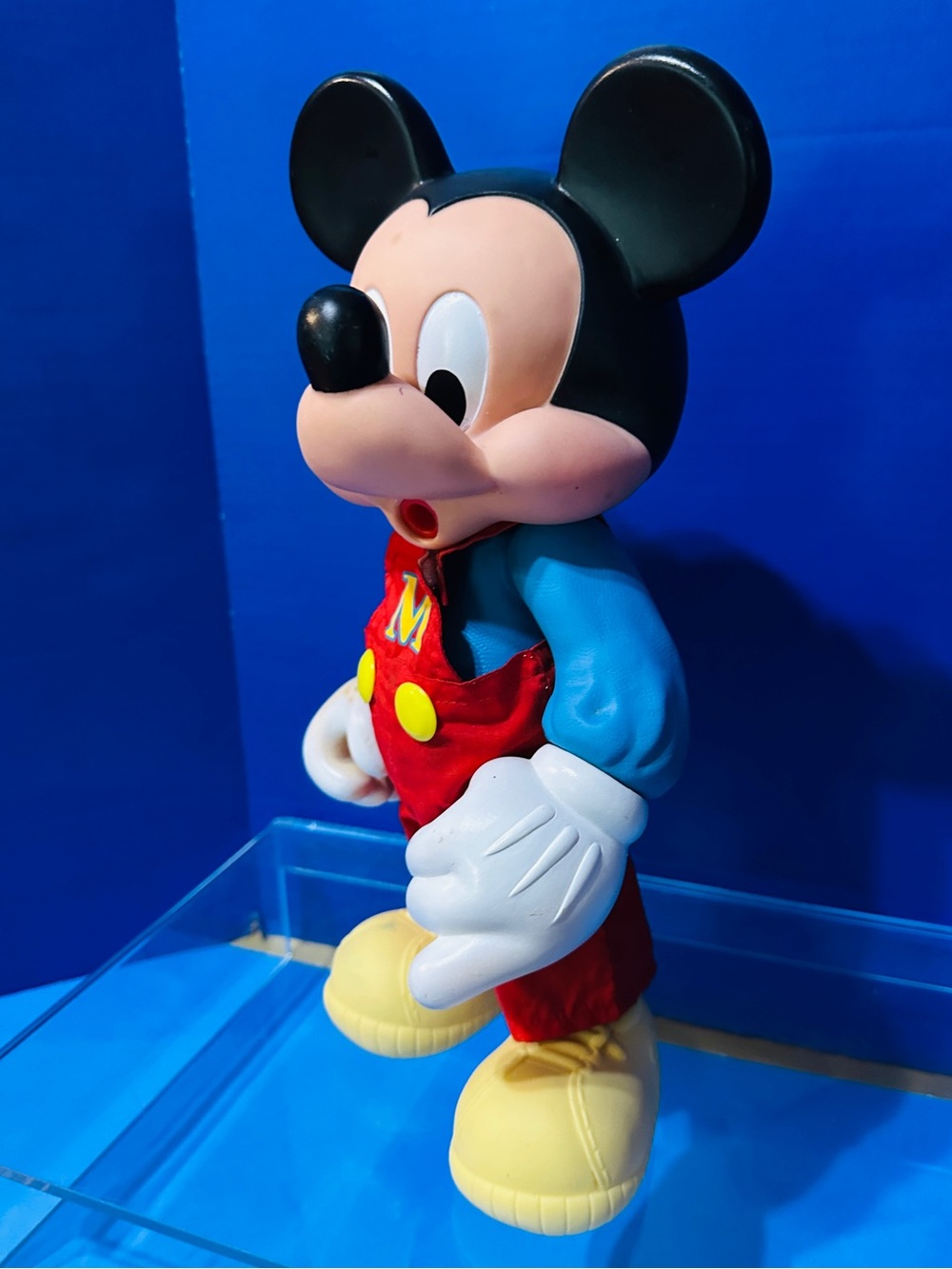 Walt Disney Party Time Mickey Mouse Vintage 80’s Poseable  Vinyl Toy 14”
